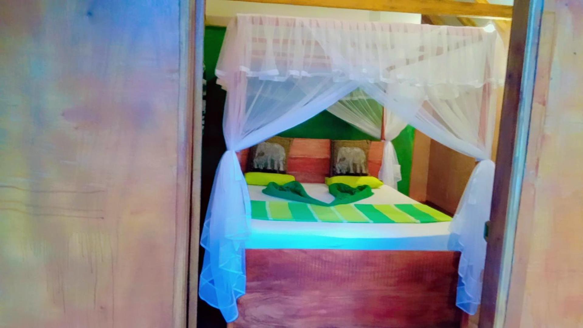 Hotel Sigiri Aliya Tree House à Sigirîya Extérieur photo